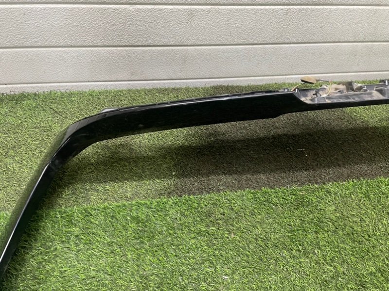 Спойлер переднего бампера