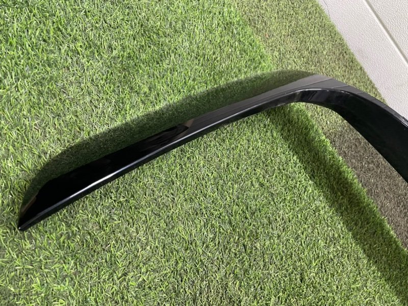 Спойлер переднего бампера