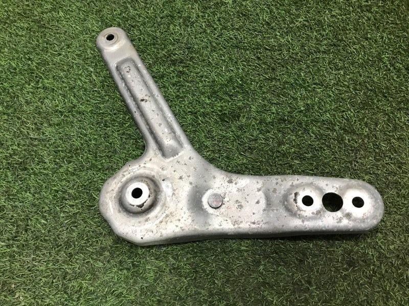 Кронштейн (сопут. товар)