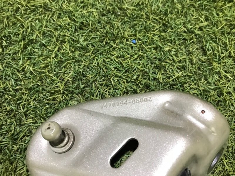 Кронштейн крепления крыла