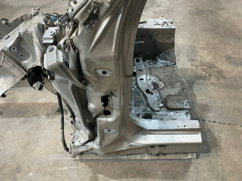 Лонжерон передний левый