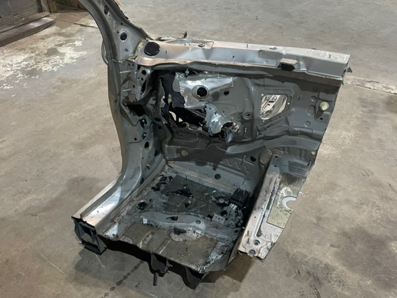 Лонжерон передний левый