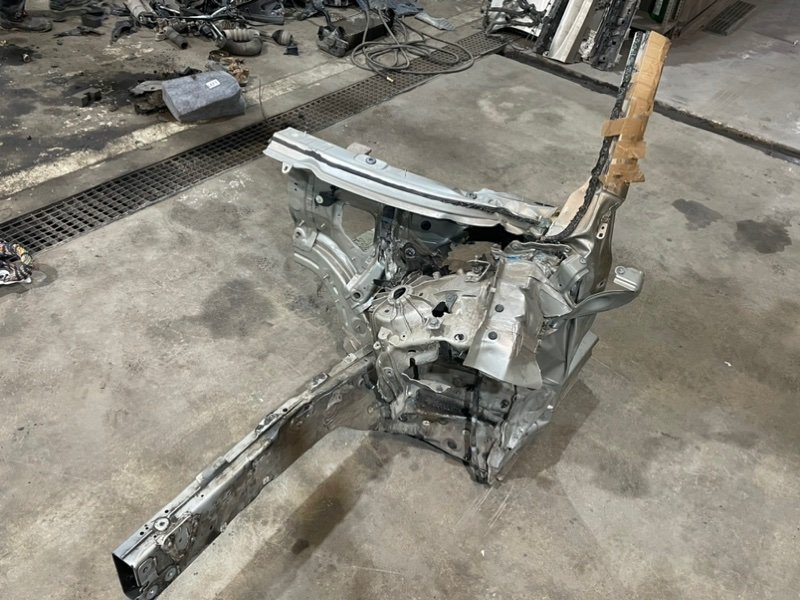 Лонжерон передний левый