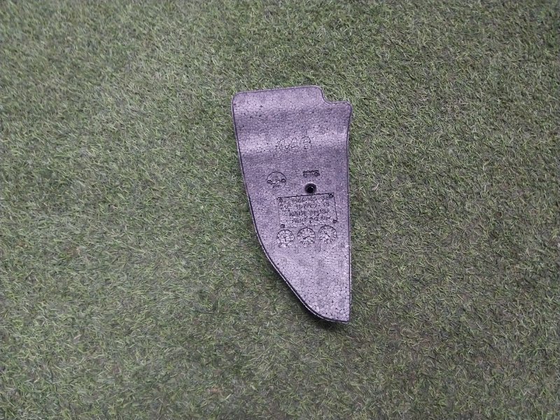 Наполнитель пола багажника