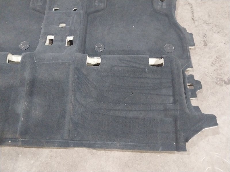 Покрытие напольное (ковролин)