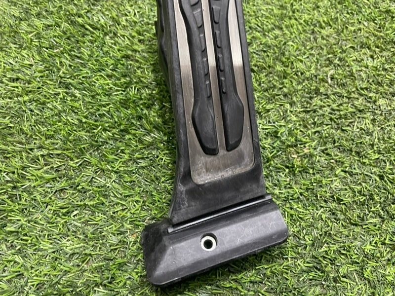 Педаль газа