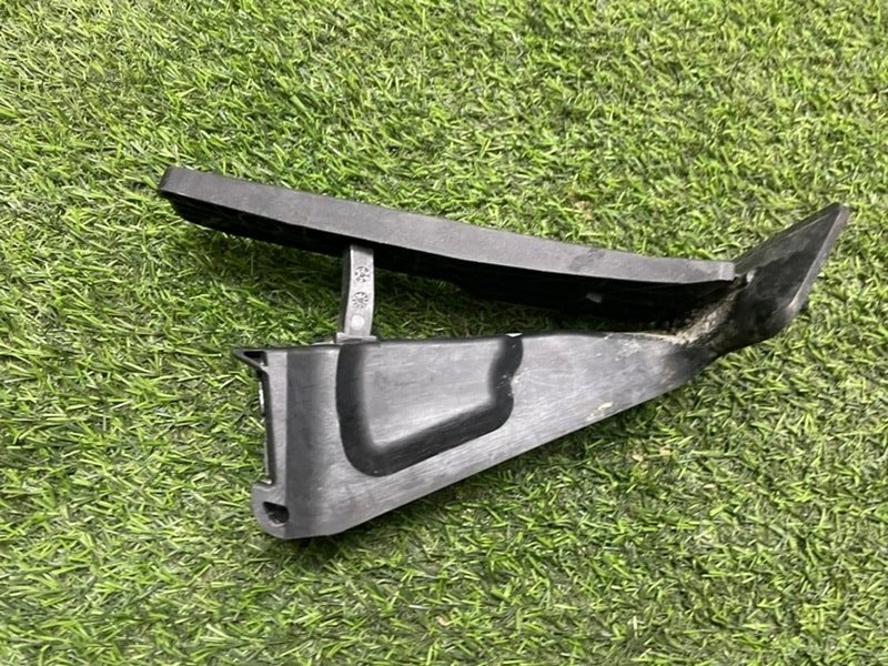 Педаль газа