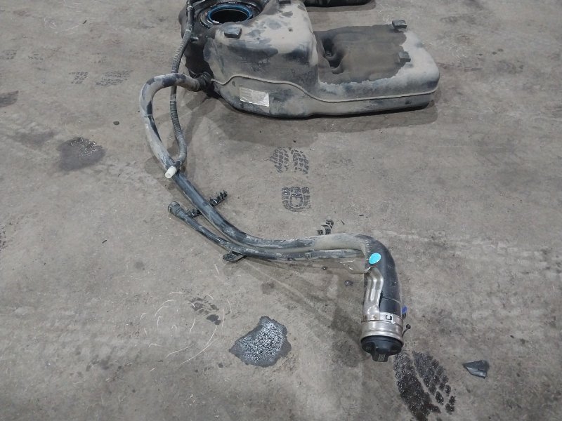 Бак топливный