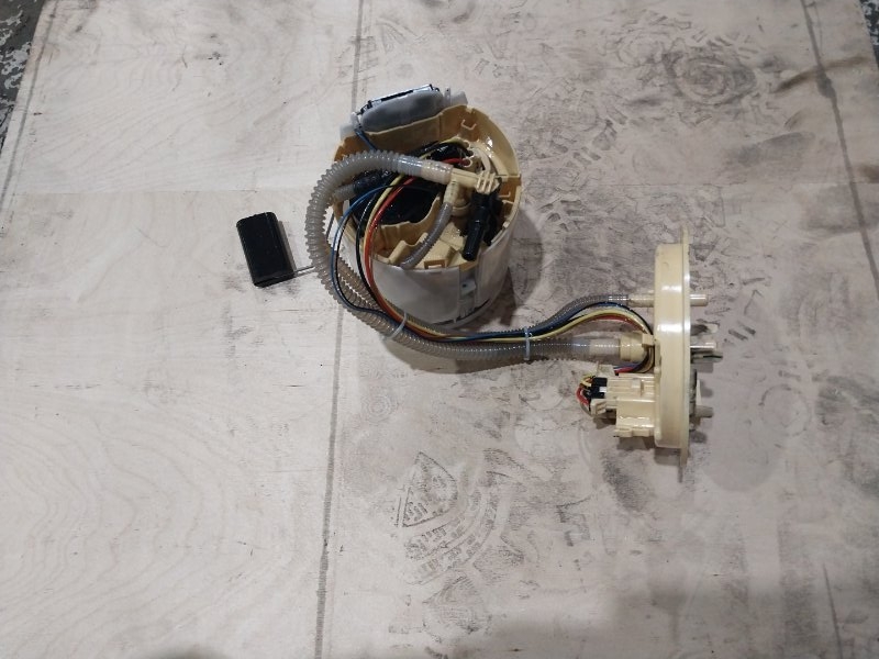 Насос топливный электрический