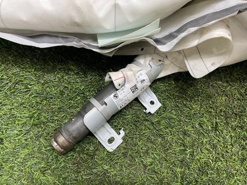 Подушка безопасности боковая (шторка)