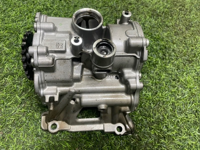 Насос масляный