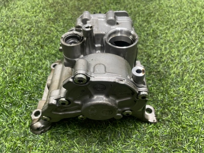 Насос масляный