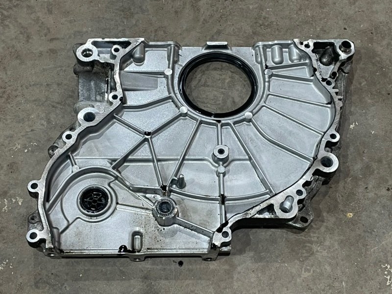 Крышка двигателя