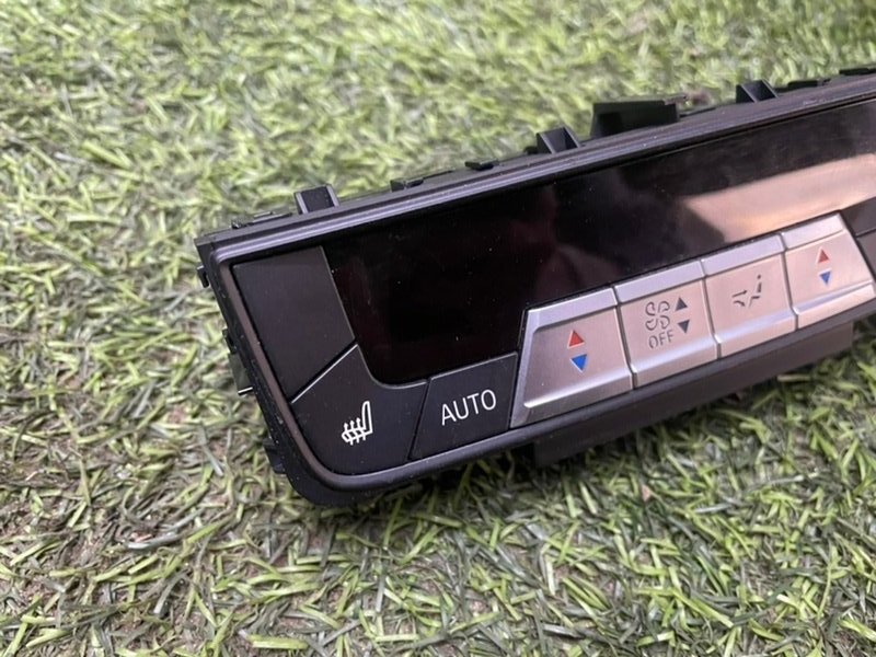 Блок управления климатической установкой