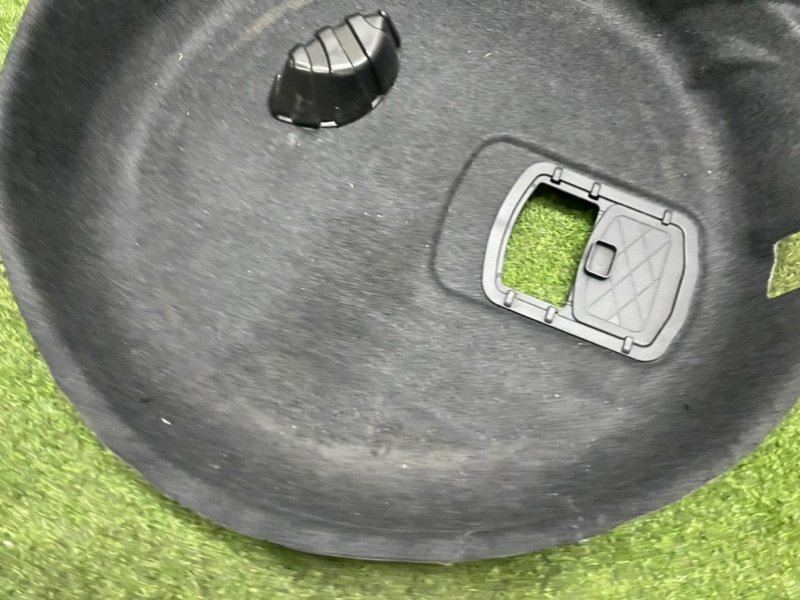 Ниша запасного колеса