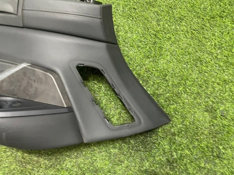 Обшивка багажника