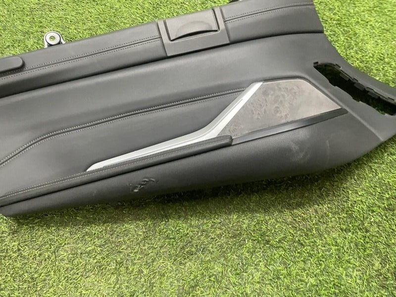 Обшивка багажника