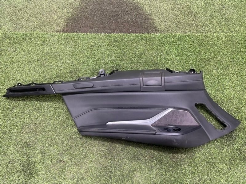 Обшивка багажника