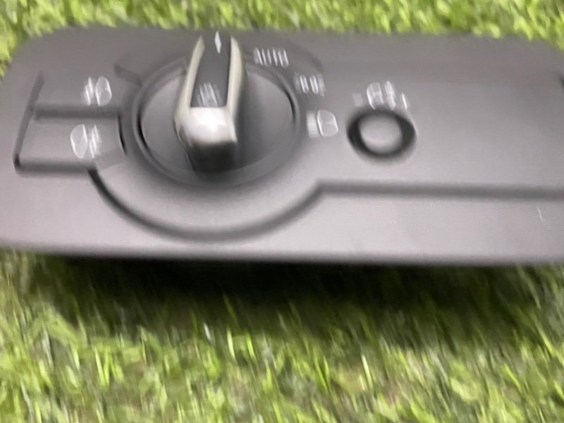 Переключатель света фар