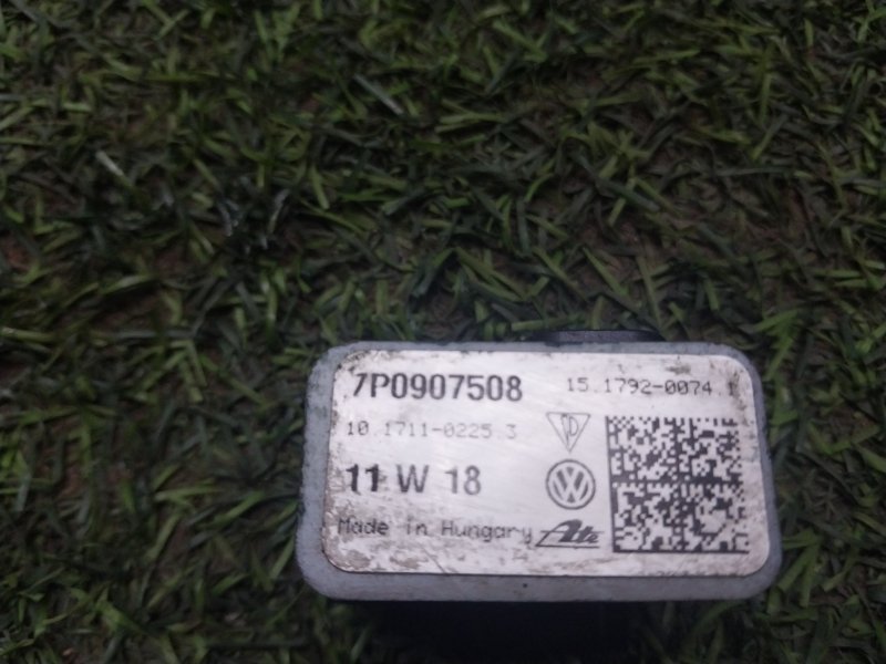 Датчик ускорения