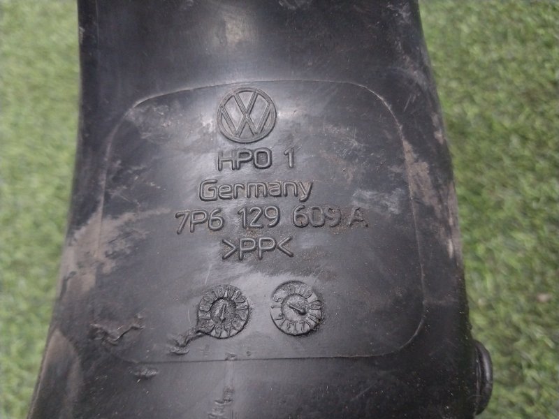 Патрубок воздушного фильтра