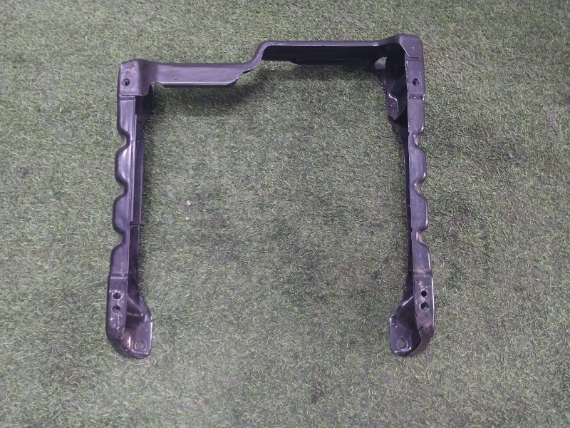 Кронштейн (сопут. товар)