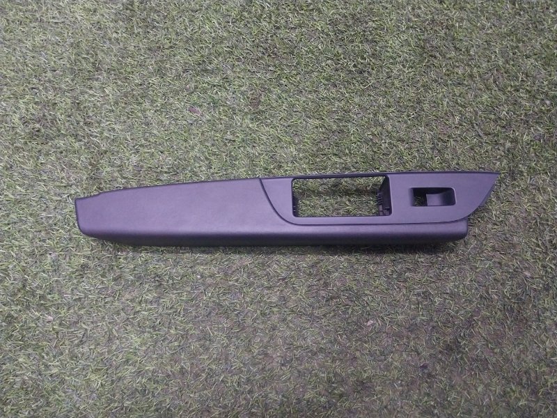 Подлокотник