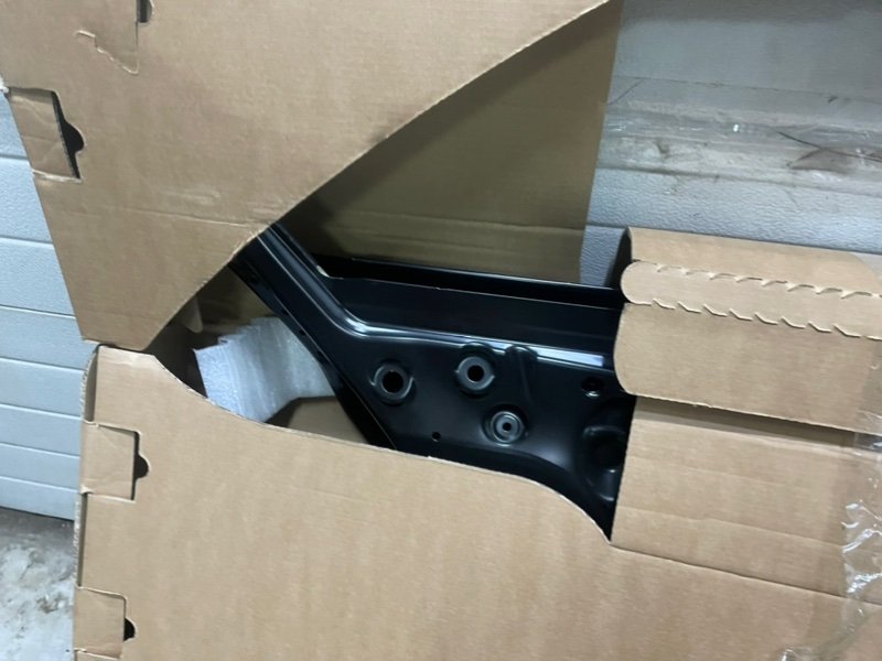 Дверь задняя левая