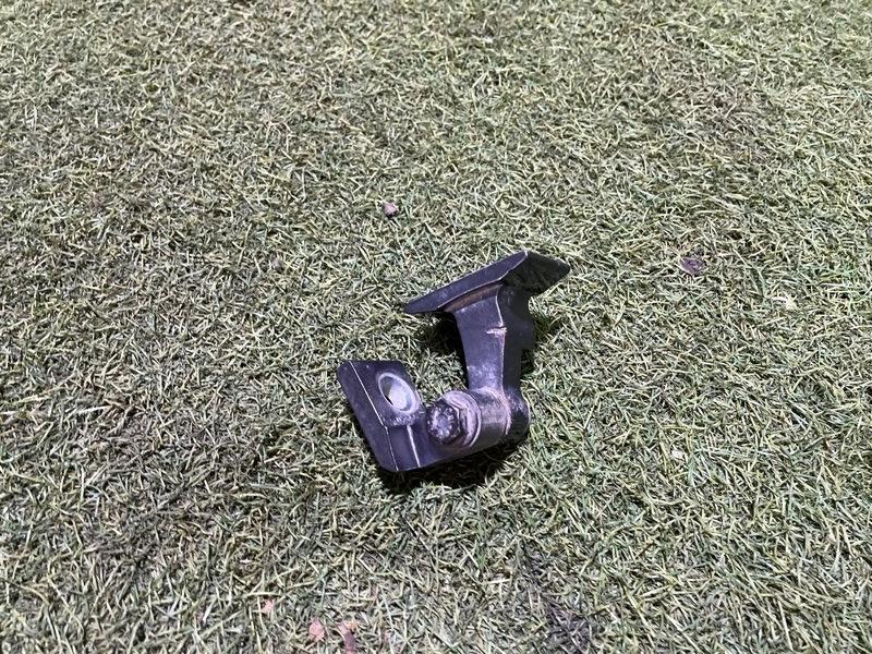 Петля двери передней правой верхняя