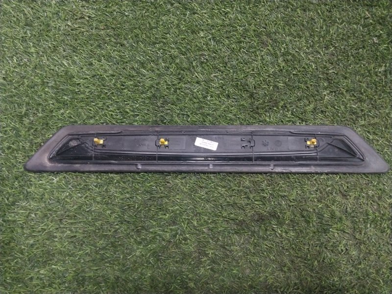 Накладка порога (внутренняя)