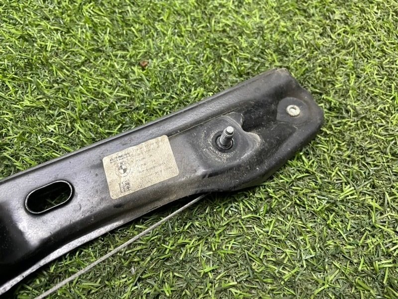 Стеклоподъемник электр. задний правый