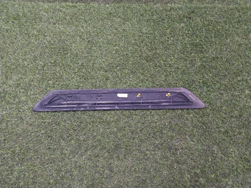 Накладка порога (внутренняя)