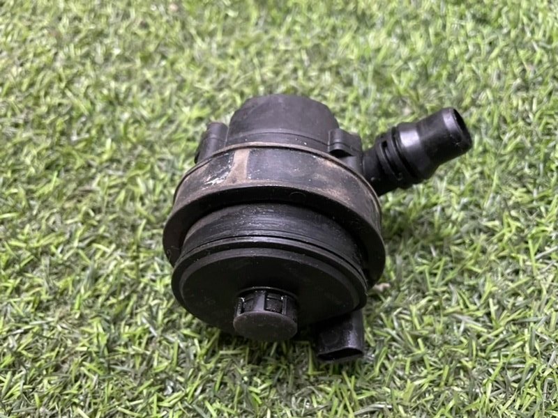 Насос водяной (помпа)