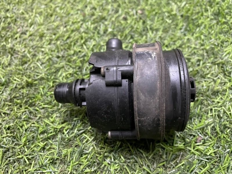 Насос водяной (помпа)