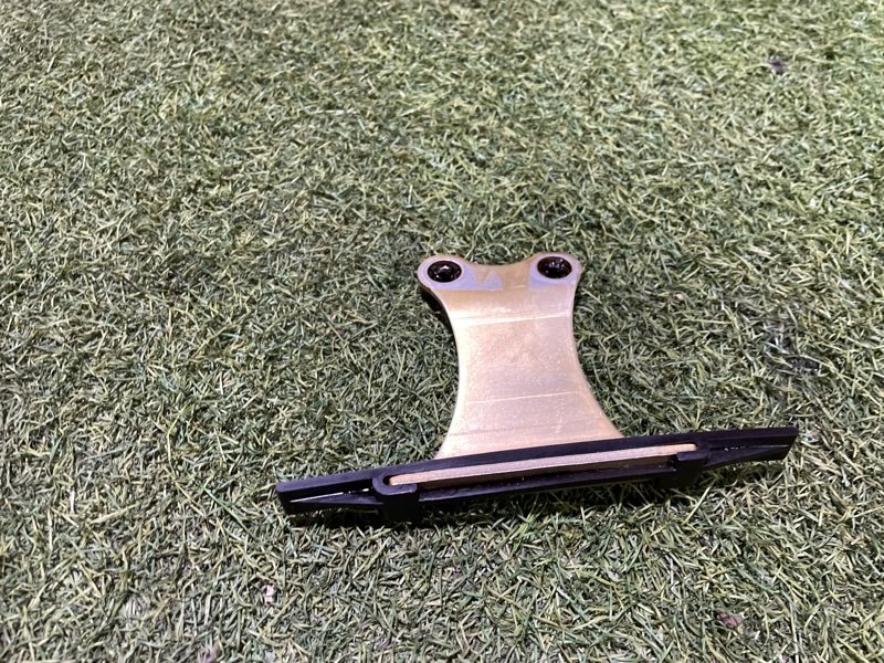 Направляющая цепи ГРМ