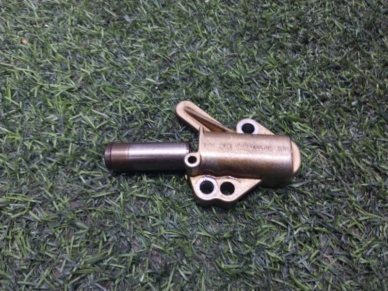 Натяжитель ремня