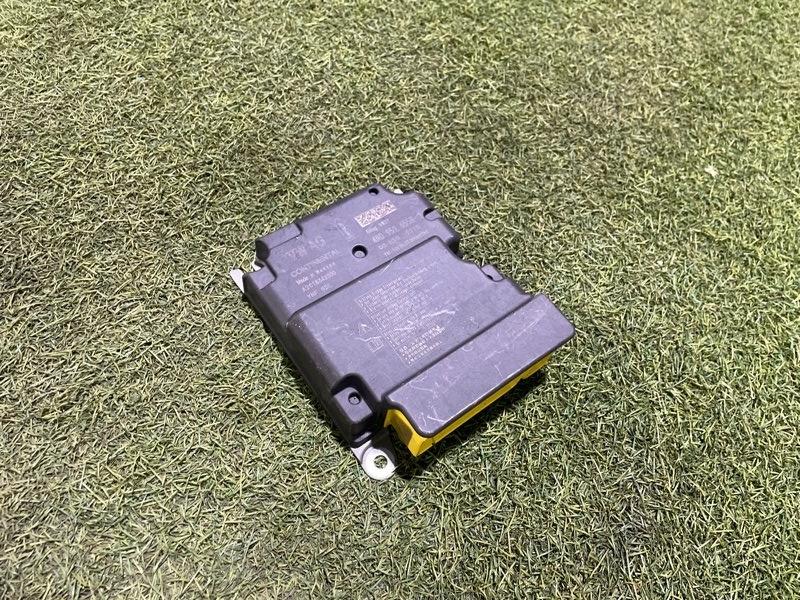 Блок управления подушек безопасности (AIR BAG)