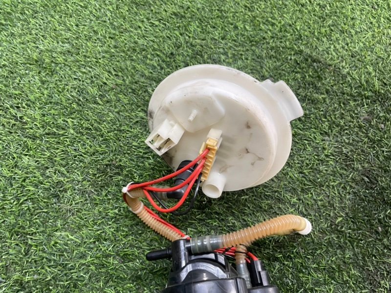 Насос топливный электрический