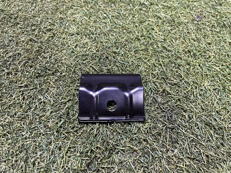 Крепление АКБ (корпус/подставка)