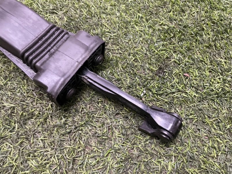 Ограничитель двери