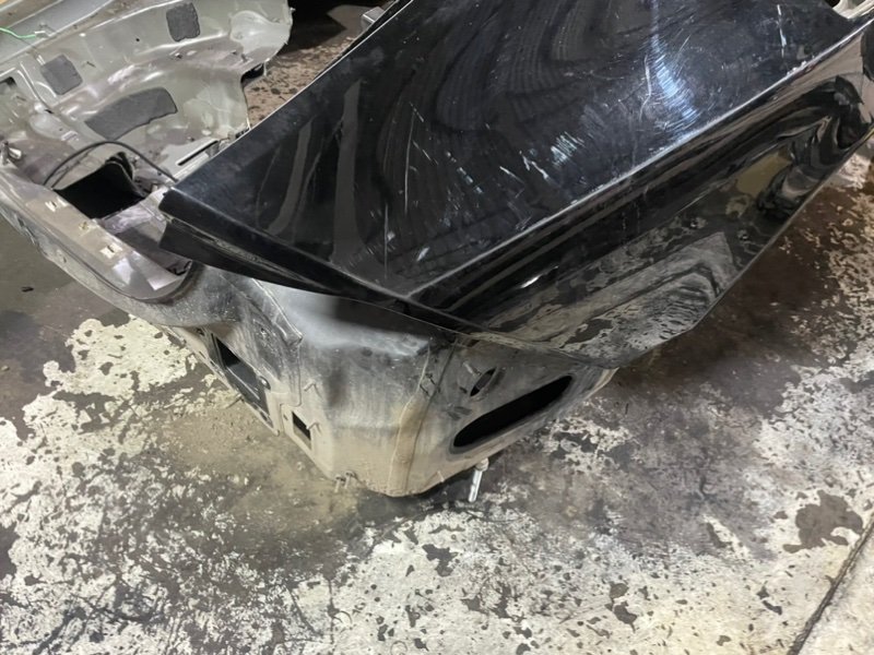 Крыло заднее правое