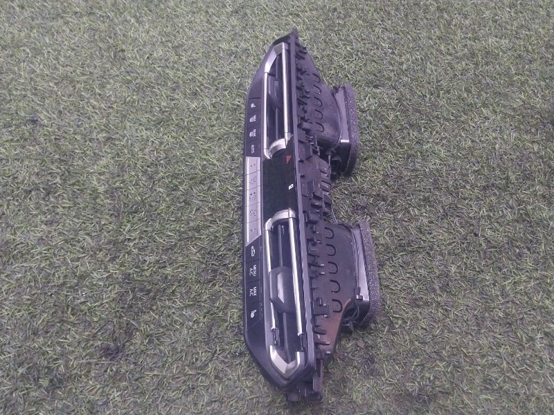 Блок управления климатической установкой