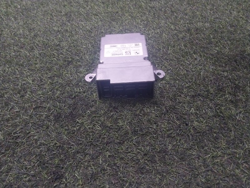 Блок управления подушек безопасности (AIR BAG)