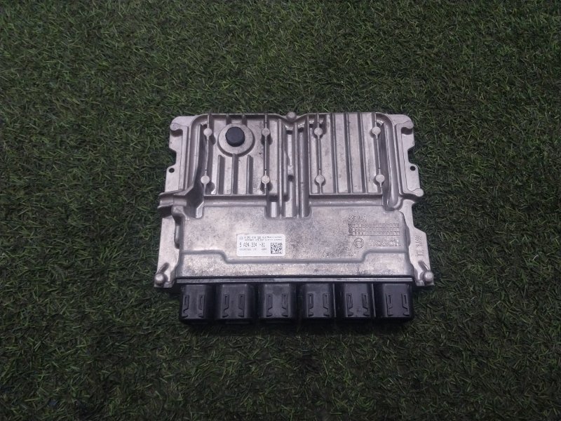 Блок управления двигателем