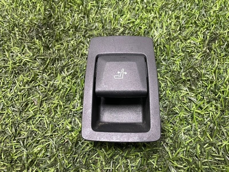 Ручка сиденья