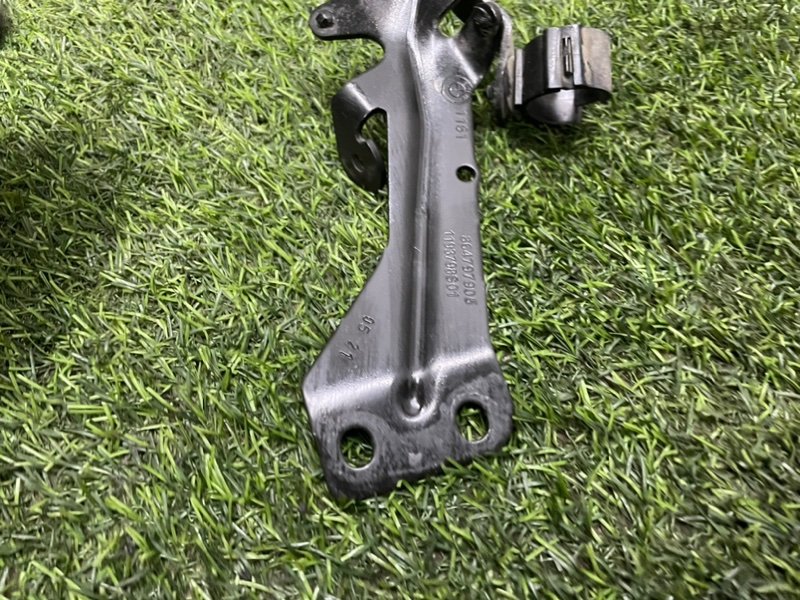 Кронштейн (сопут. товар)