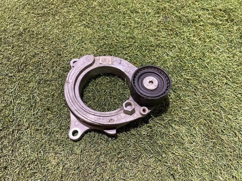 Натяжитель ремня