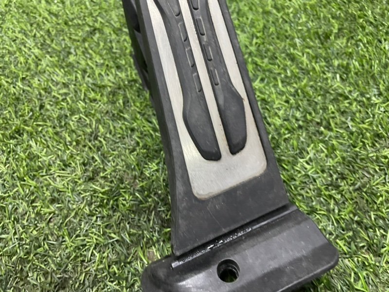 Педаль газа