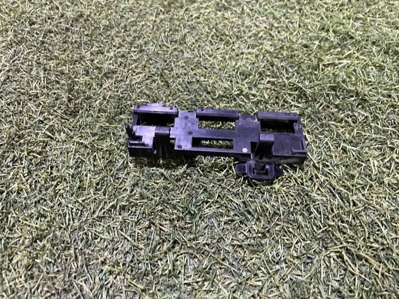 Кронштейн крепежный вспомогательный (разного назначения)