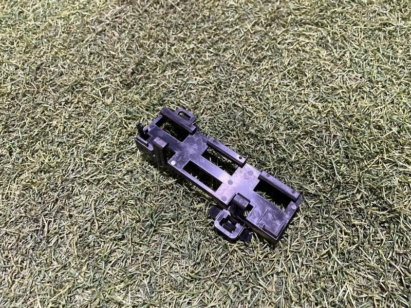 Кронштейн крепежный вспомогательный (разного назначения)